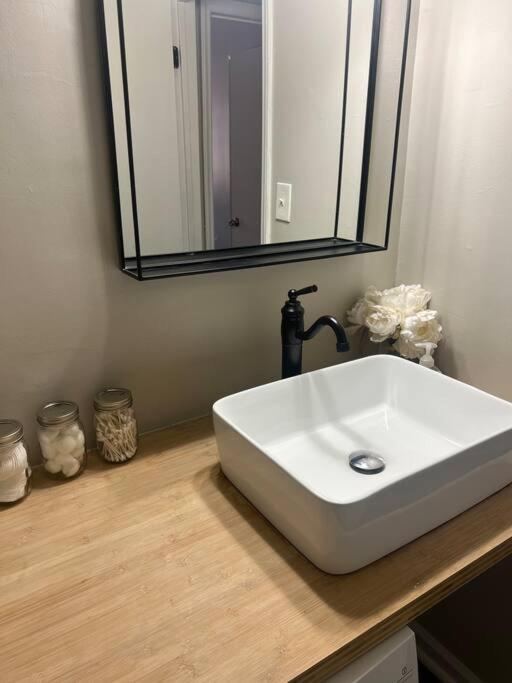 شقة Indigo Downtownwalkable Kingbed رالي المظهر الخارجي الصورة